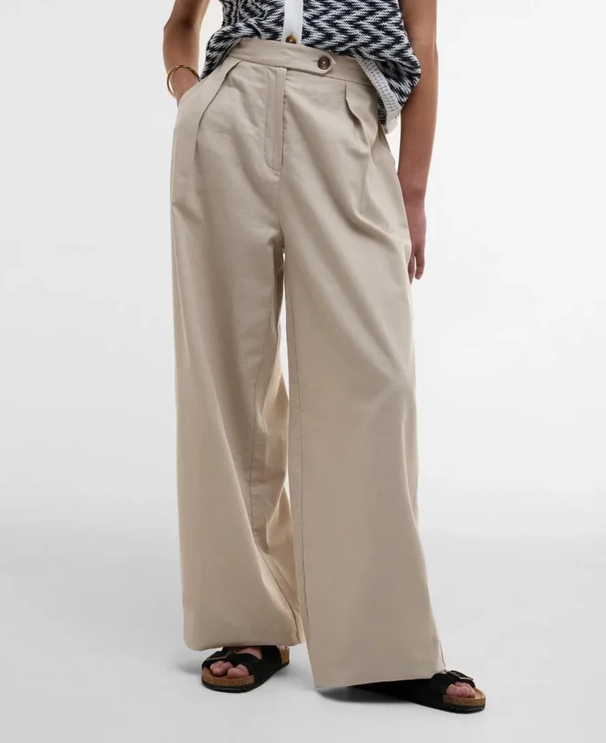 Lucy Wide-Leg Trousers Lucy Wide-Leg Trousers